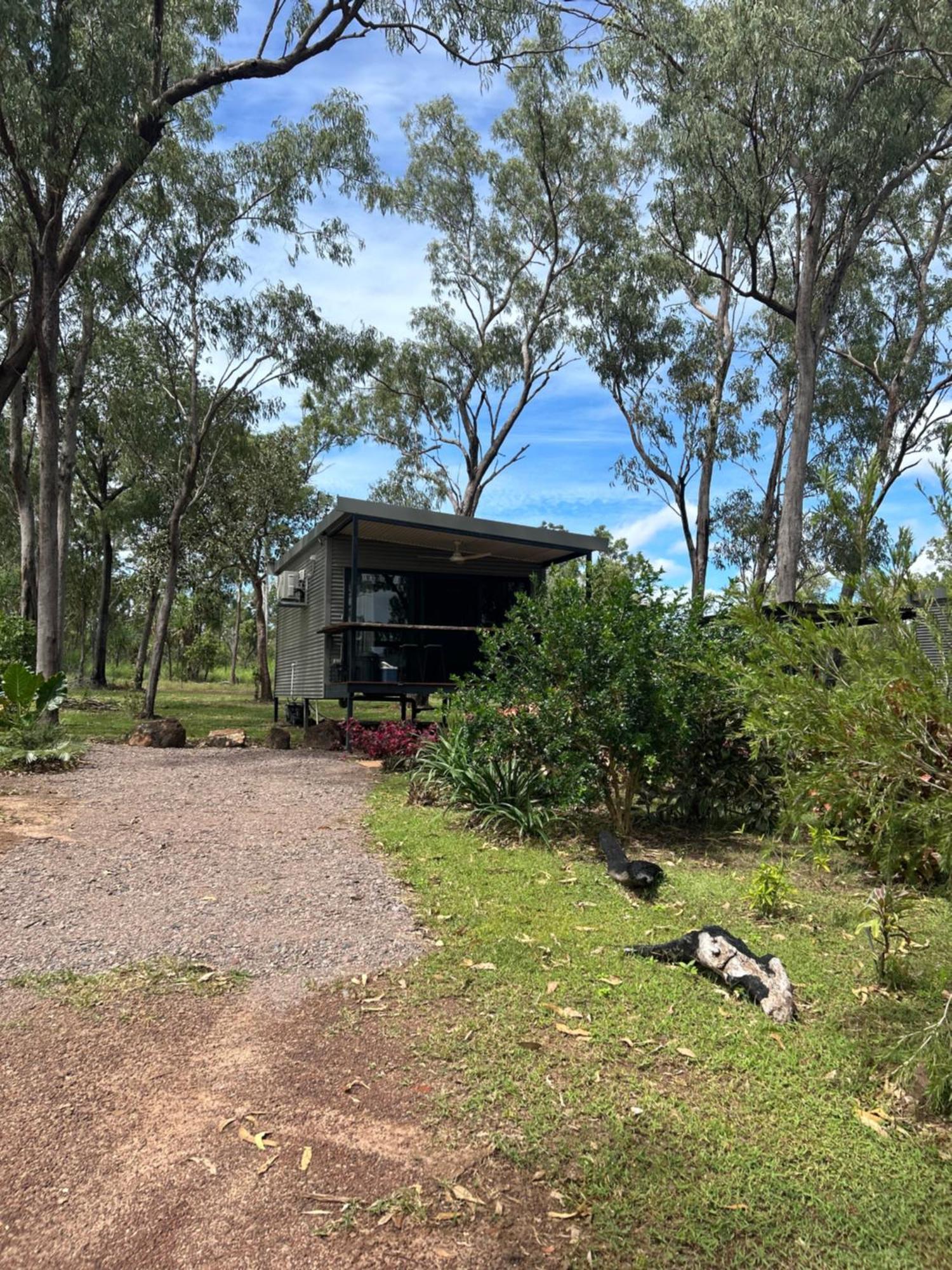 Litchfield Tropical Stay Batchelor Exterior photo