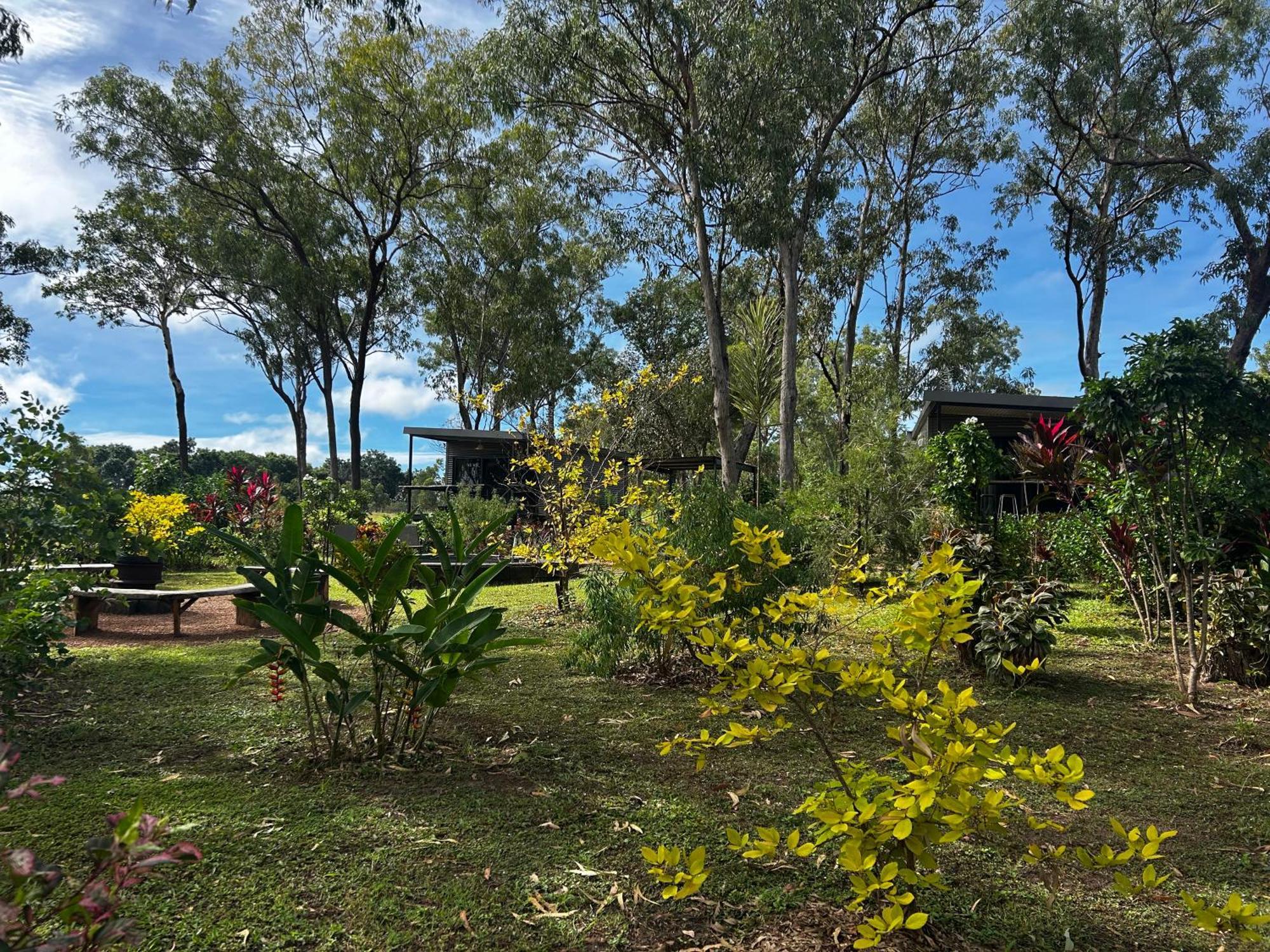 Litchfield Tropical Stay Batchelor Exterior photo